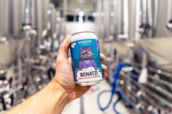 Schatzi Tarwebier van Monyo – in de brouwerij