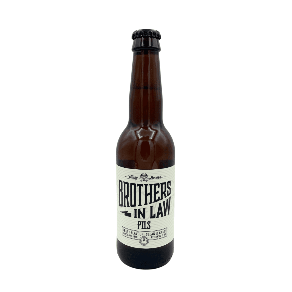 Brothers In Law Pils bierfles met strak en klassiek labelontwerp.