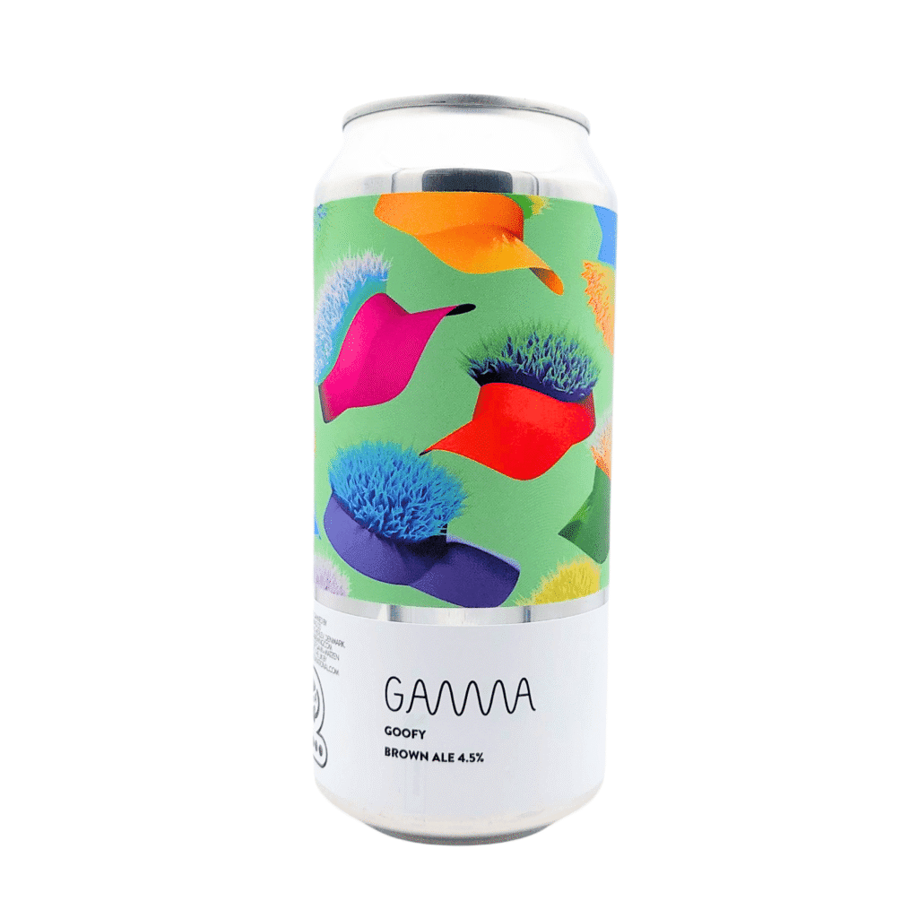 Goofy – Gamma Brewing (blik) Een speelse English Brown Ale van 4,5%, moutig, zacht en met hints van chocolade, karamel en lichte roast. Klassiek in stijl, modern in uitvoering. Wat kun je verwachten? Stijl: English Brown Ale ABV: 4,5% | 44cl blik Smaak: Chocolade, karamel, lichte roast, subtiel citrus Mondgevoel: Zacht, medium body en soepel Afdronk: Mild zoet, licht geroosterd en gebalanceerd Smaakprofiel: Goofy combineert zachte chocoladetonen met karamel, nootachtige accenten en een speels vleugje citrus van Ekuanot en Cascade. Een toegankelijke, warme brown ale met een subtiel frisse hopnoot. Moutgedreven diepte Gebrouwen met een volle mix van Golden Promise, Brown, Chocolate, Special B, Pale Chocolate en roasted barley. Wat maakt deze brown ale uniek? Klassiek Engels in hart en nieren, maar met een frisse twist door moderne hoppen. Comfortbier dat nooit verveelt. 🎯 Foodpairing & serveertips: 🍖 Perfect bij stoofvlees, gehaktbrood of pulled pork 🧀 Combineert goed met cheddar of notige kazen 🍫 Lekker bij melkchocolade of sticky toffee pudding Serveertip: Drink op 8–10°C voor optimale romigheid. Untappd-score: 3.23/5 “Moutig, zacht en speels — een lichte brown ale met chocokaramelcomfort.”