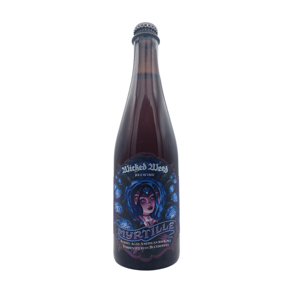 Fles Myrtille van Wicked Weed Brewing, een barrel aged American Sour Ale met blauwe bessen, met een blauw paars label met een geïllustreerde vrouw omringd door bessen